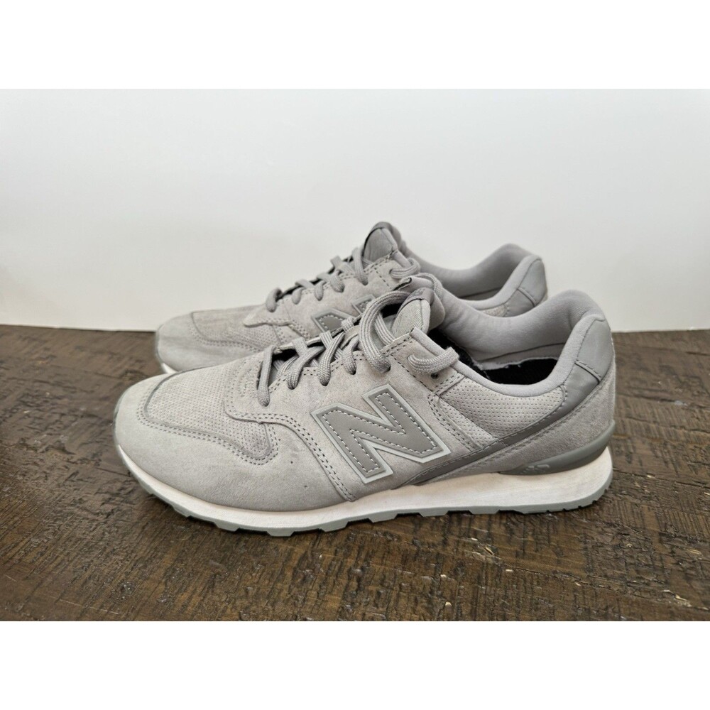 New Balance 696  women Gray Suede Retro Runner Sneakers size 8.5
